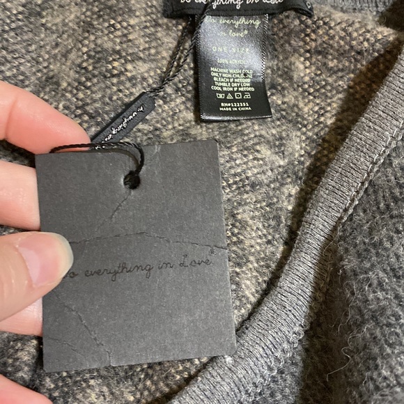 Grey block wrap poncho - Picture 4 of 6